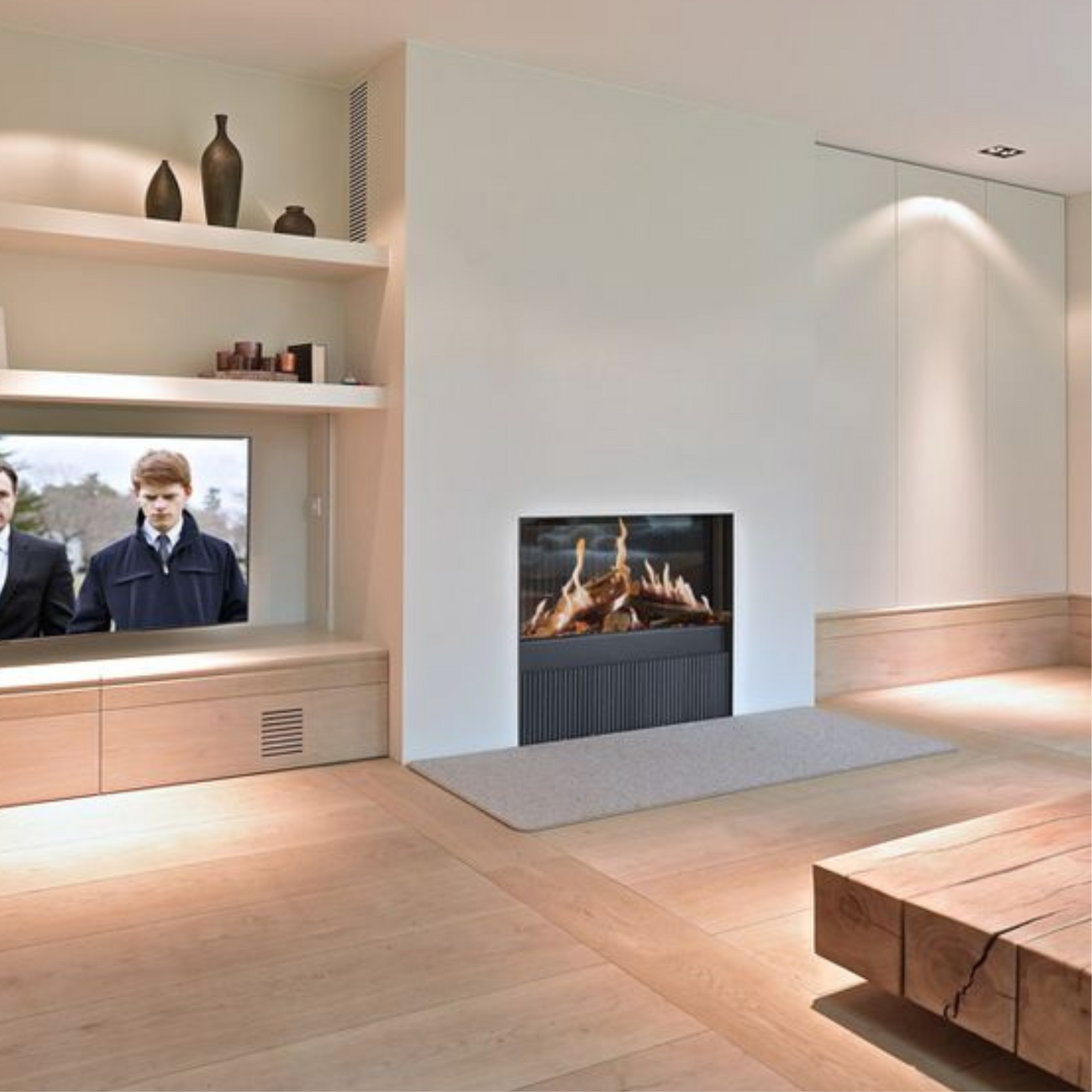 Obzidan kaminski vložek z ravno zasteklitvijo, obzidava je v beli barvi